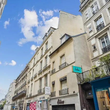 560 Sylvain - Superbe A Apartment Paris
